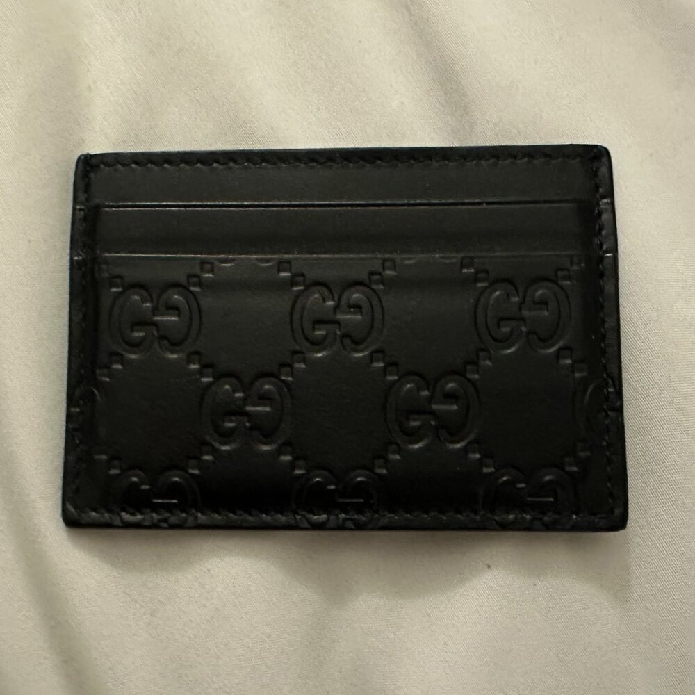 Gucci Signature Leather Card Holder with Silver Money Clip